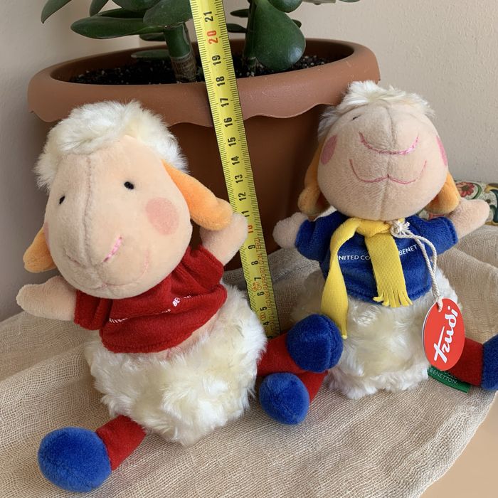 Пара мяких овечок United Colors of benetton від TRUDI якість