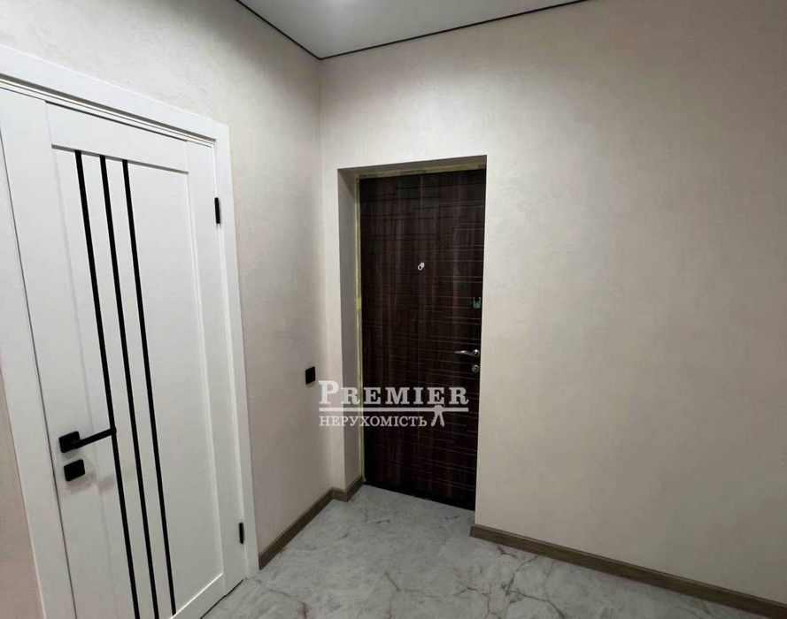 Apartment in Odesa, Zhevakhova Slobidka - View 2