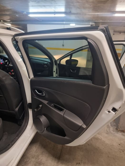 Renault Clio vendo com urgencia ate 20 Novembro