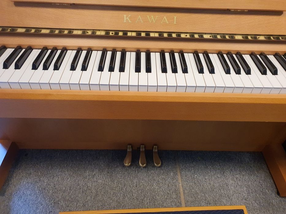 Pianino kawai  k 30e