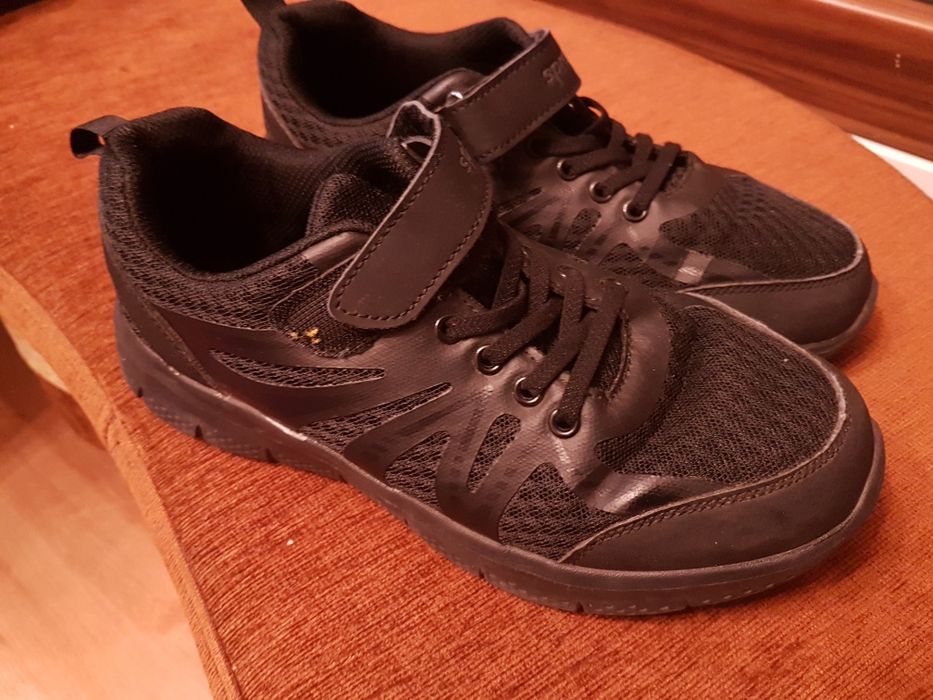 Buty sportowe Sprandi rozm. 40