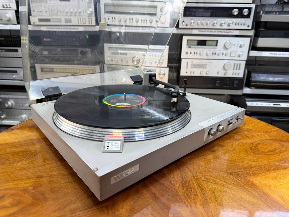Gramofon WEGA PSS 200P półautomat, Audio Room