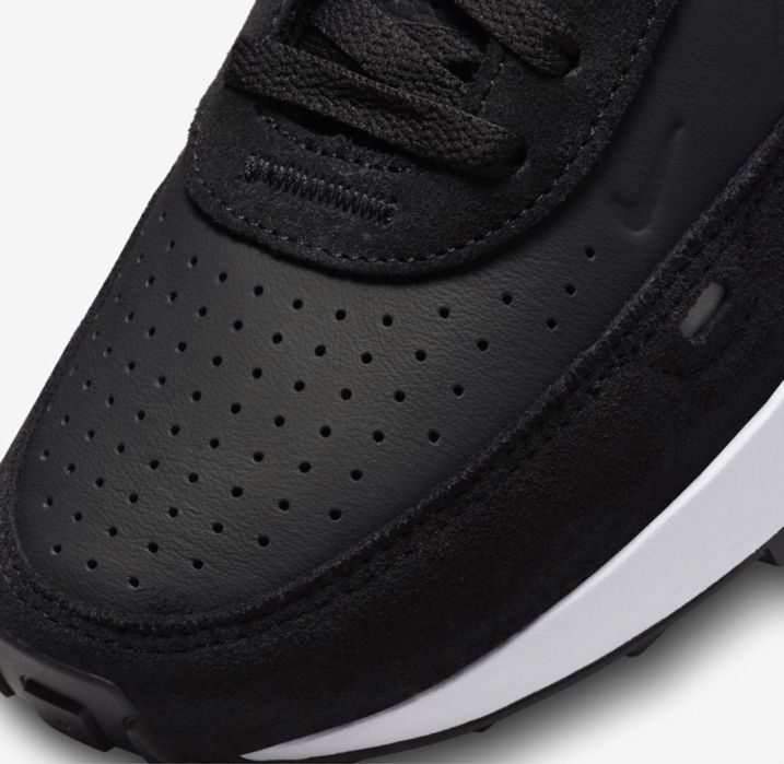 Чоловічі оригінальні кросівки Nike Waffle One Leather