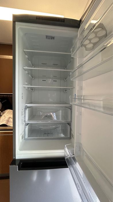 Frigorífico Indesit XIT9 T3U X