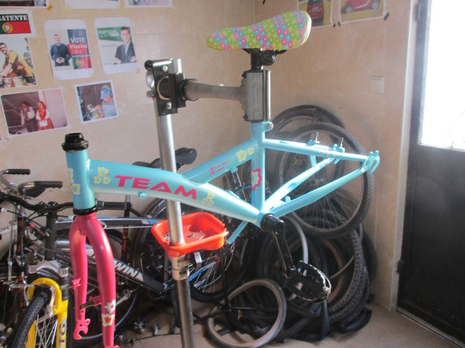 Bicicleta Criança 3-5 anos c/ rodinhas