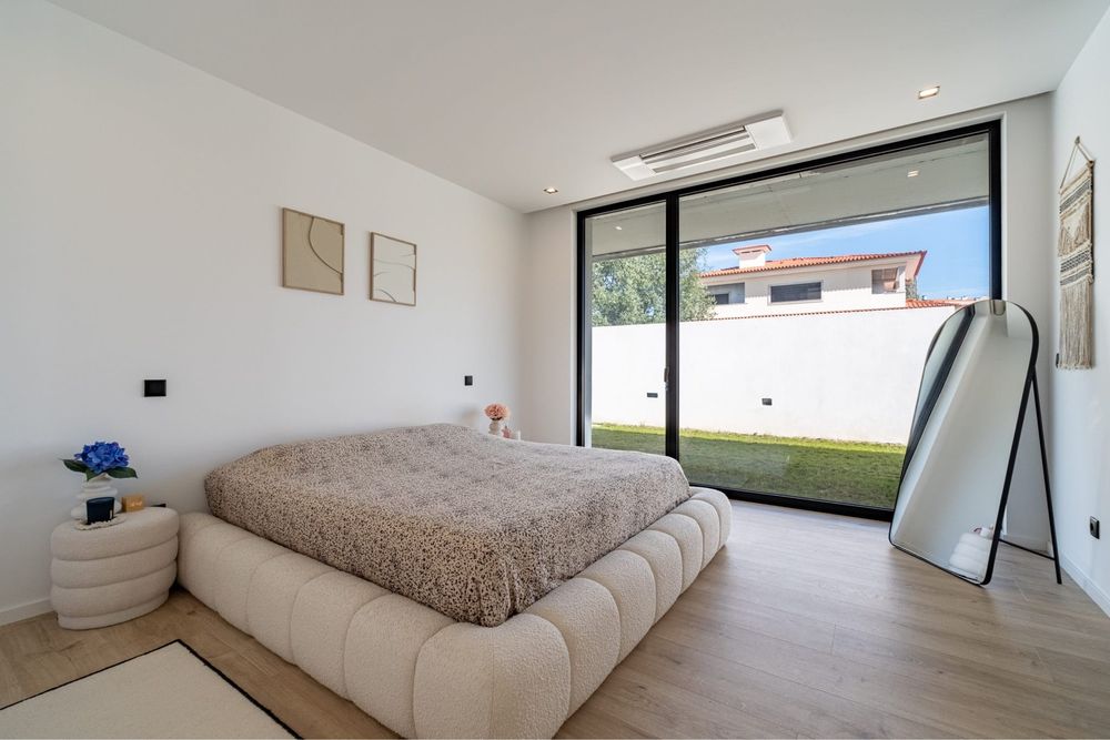 Moradia terrea T3+1 nova