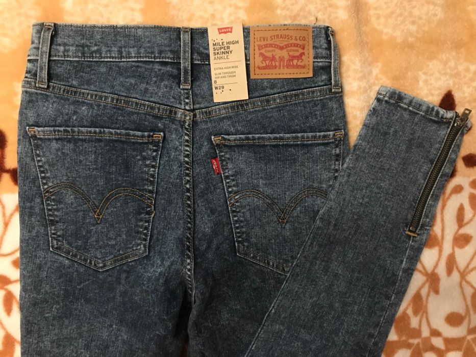 Джинсы levi Mile High Moto Ankle Women's Jeans, р.8/29