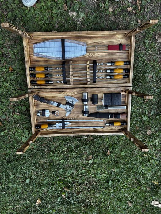 Набір Шампурів на подарунок в кейсі з натурального дерева від Виробник