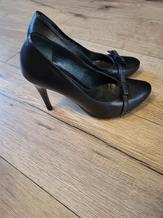 Buty damskie czarne skórzane Wojas