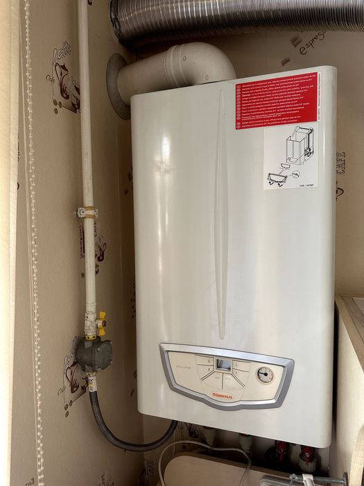 Продаж комерційної нерухомості: офіс та магазин