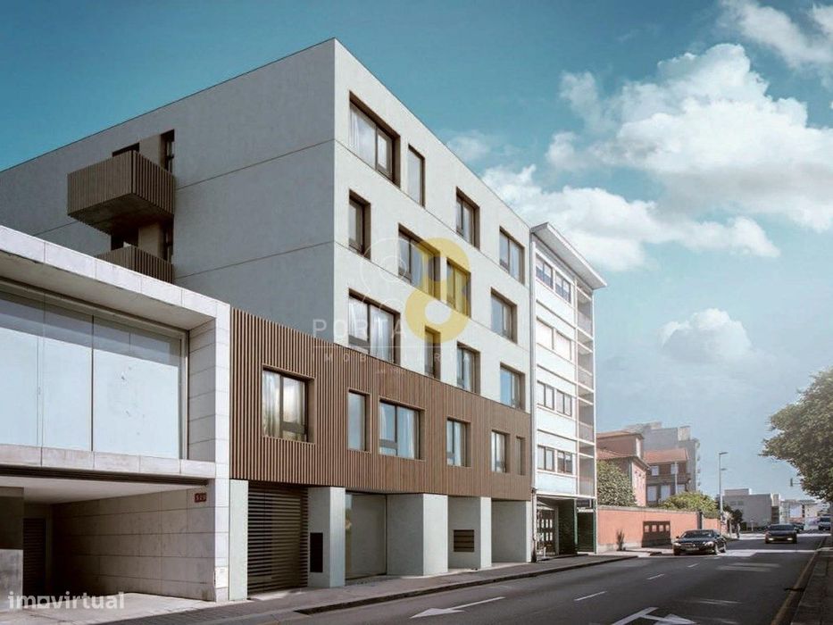 Loja com 50m2, nova, no centro da cidade do Porto (zona ARU)!
