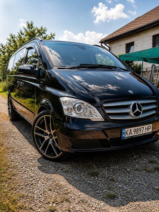 Mercedes-Benz Viano 2.2 CDI Trend • 2011 (рестайлінг) • Оригінальний пасажир • Автомат