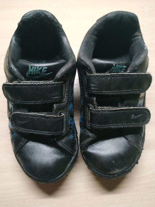 Кроссовки Nike стелька 17.5 см (EUR 28.5)