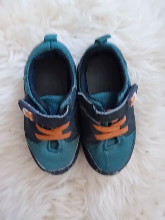 Buty adidasy 23 na rzepy czarno-zielone