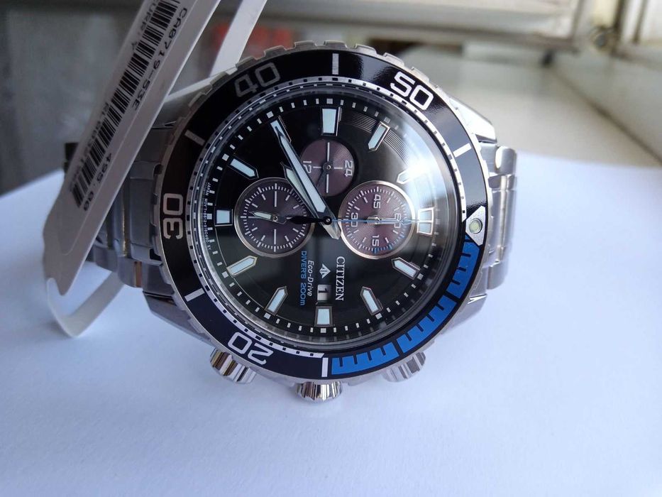 Японские 200м дайверские часы Citizen Eco-Drive CA0719-53E, РРЦ $495