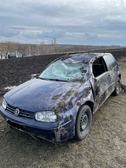 Продам по запчастинам. Гольф 4 , 1.9 насос форсунка 74кВт