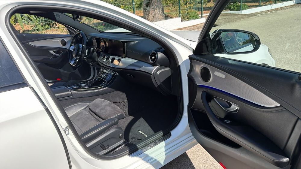 Mercedes E 300 DE plugin