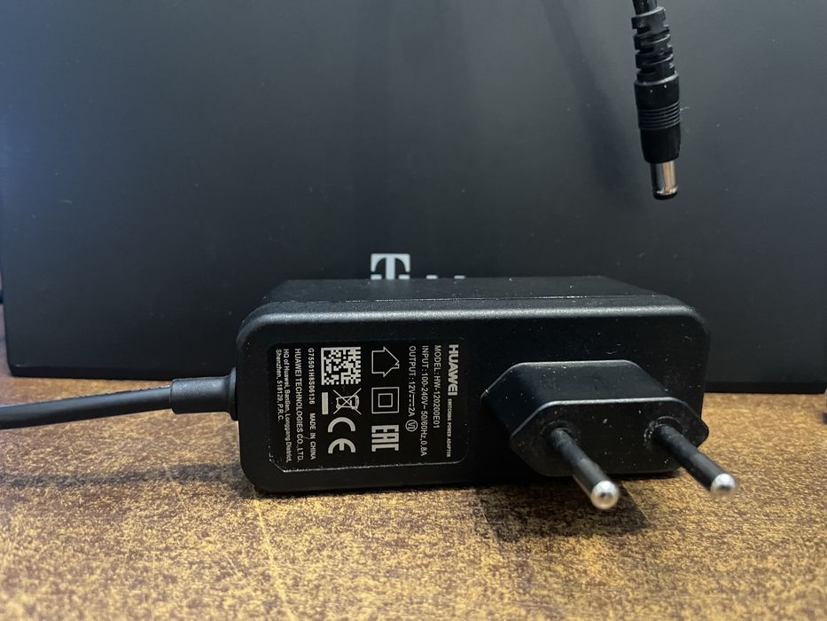Zasilacz do  router huawei b525s 23a zasilacz