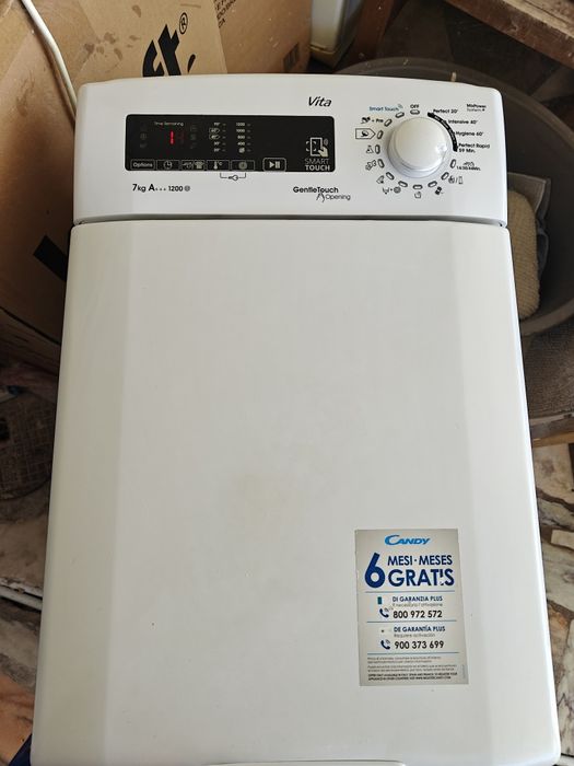 Máquina de lavar roupa Candy 7kg.