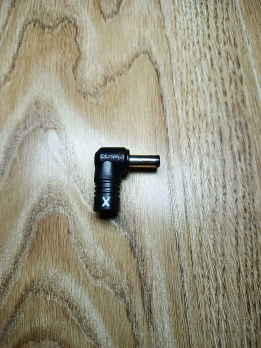 Комплект адаптерів для зарядки ноутбука