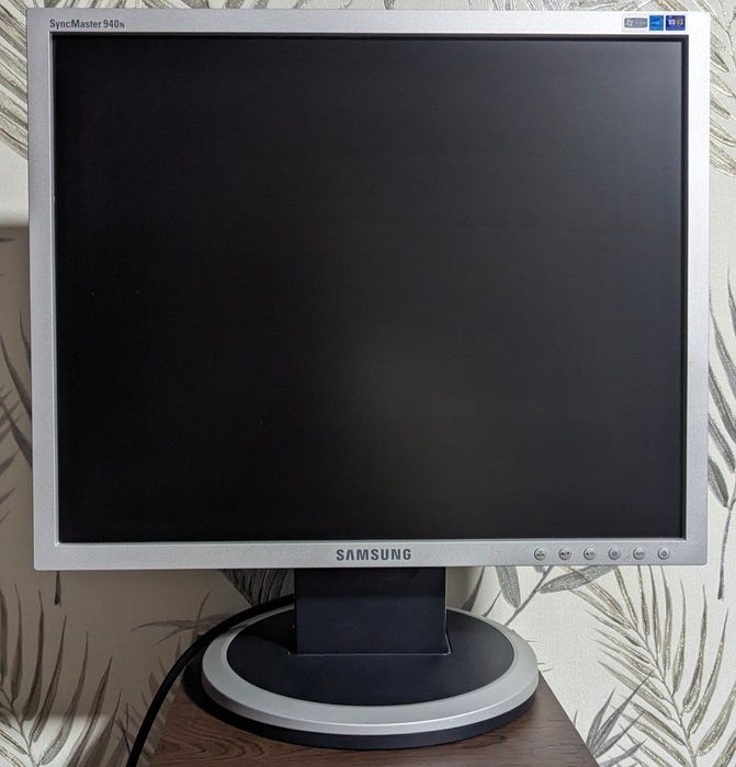 Монітор Samsung 940N 19" на LED підсвітці 4:3  1280х1024 VGA