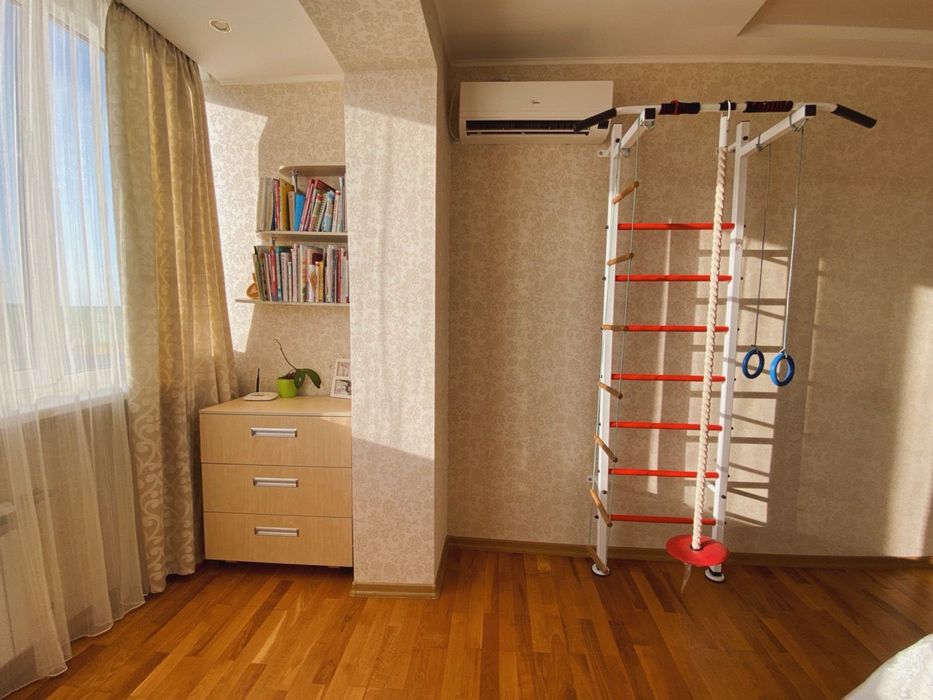 Продается 2-х комн. кв. на Бородинском мкрн.