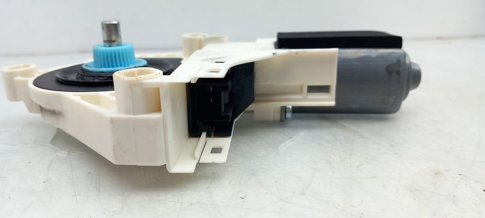 Motor vidro frente esquerdo AUDI A4 (8K2, B8)