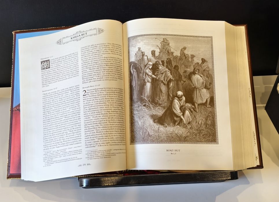 Biblia Sancta Familia