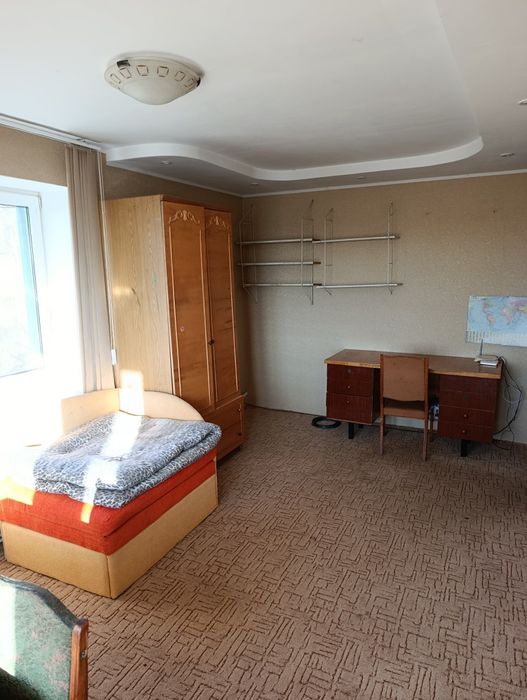 Продам 4х кімнатну 2рівневу квартиру в двоквартирному будинку