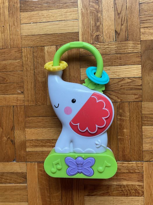 SŁOŃ Słonik Fisher Price grający kołysanki i świecący