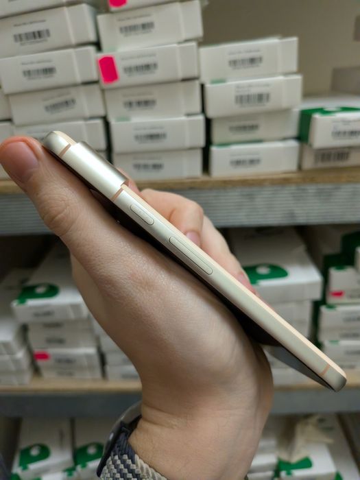 Смартфон Google Pixel 8 128GB гарантія