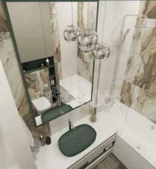 Продам 2 к. квартиру ЖК РЕЗИДЕНЦІЯ! АВАНТАЖ! Наукова! Чорнові роботи.