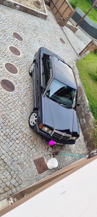 Mercedes 190. 12/1989