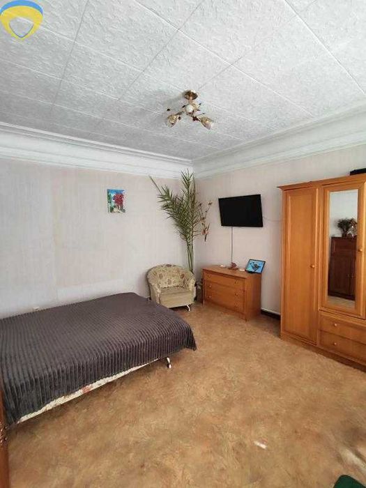 Дом на Слободке с АГВ и заездом авто.