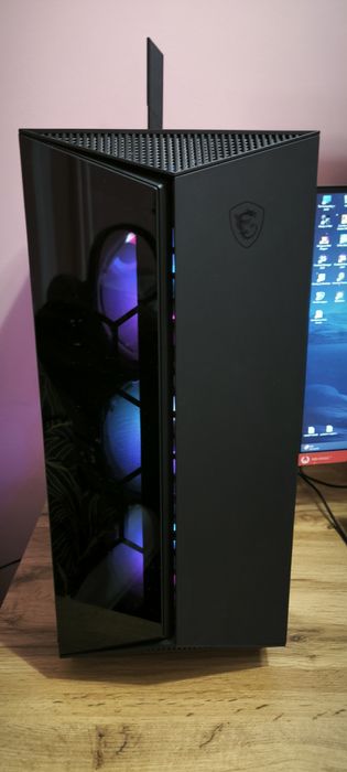 komputer gamingowy ryzen 5 7600x rx 9070xt 32gb ram ddr 5
