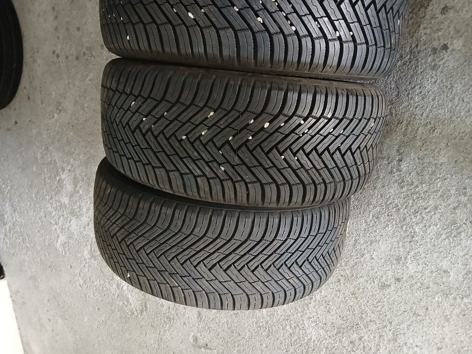 4 Pneus 215/45R17 Nexen como Novos