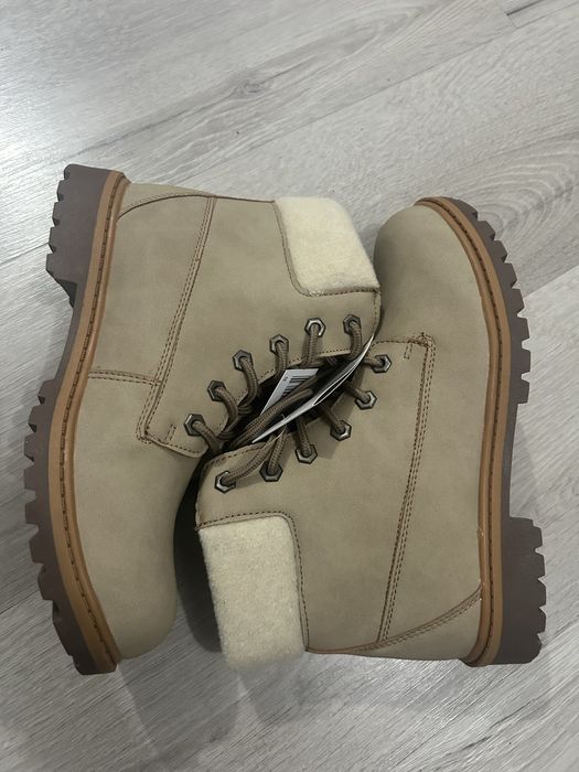 Trapery nowe bezowe Esmara na zime ocieplane botki tanio damskie