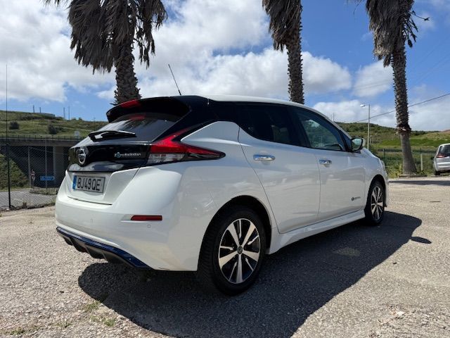Nissan Leaf 40 kWh Tekna
