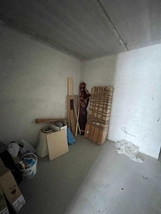 Продаж 1 км квартири на Крушельницькій в центрі у новому будинку