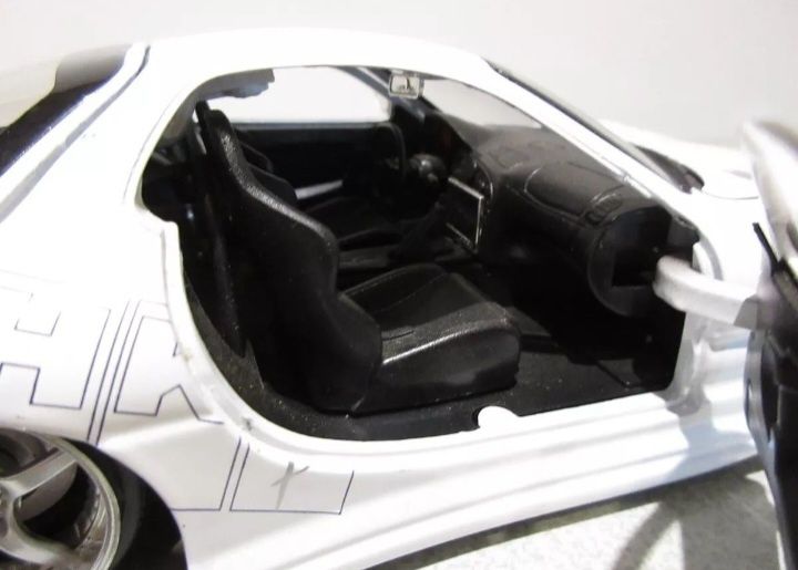 Mazda rx-7 1993 fast & furious 1:24 jada