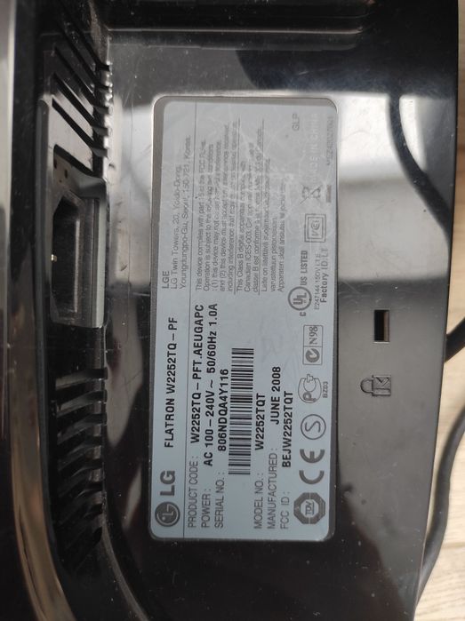Монітор LG Flatron W2252TQ-PF