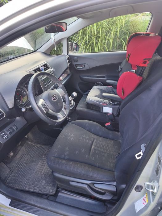 Subaru Trezia 2011