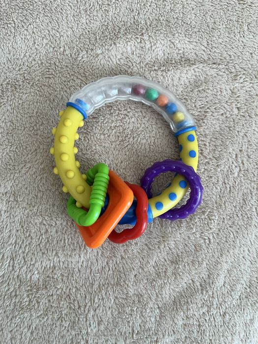 Дитячі брязкальця