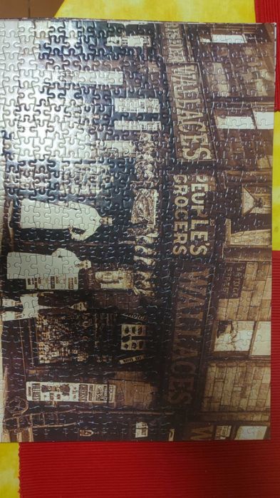 Пазлы собранные, склеенные продам.