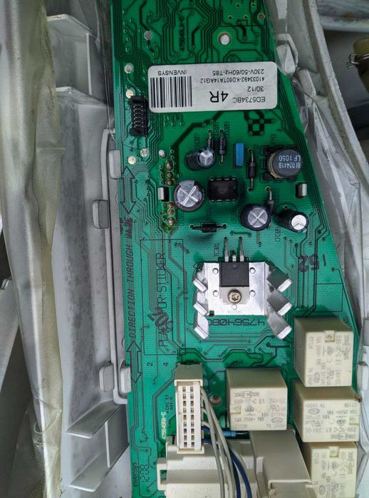 Мотор пральної машинки Candy GO4 107DF/1-16S