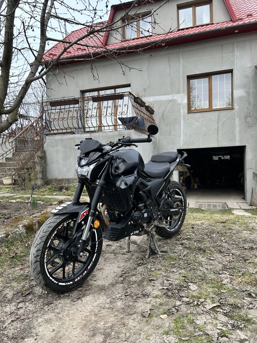 Продам ліфан ср220