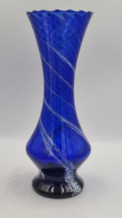 Śliczny kobaltowy wazon Huta Krosno