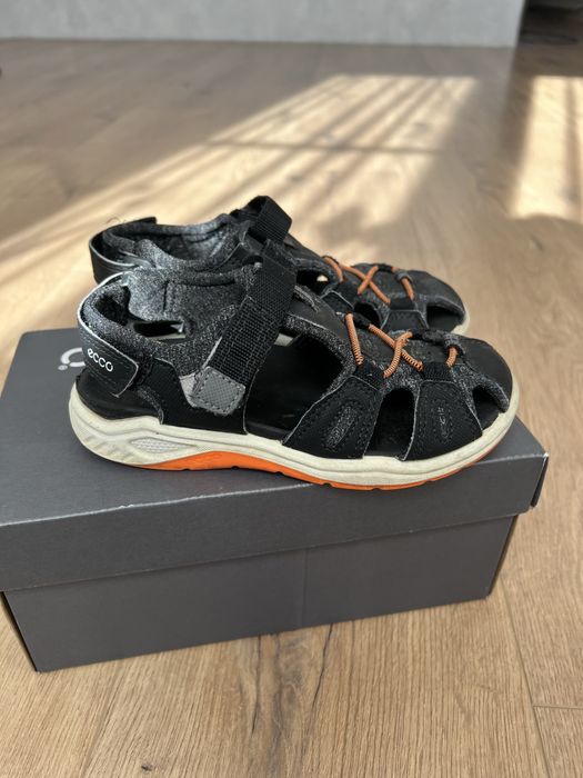 Босоніжки сандалі ecco 28р