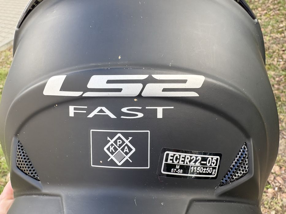 Kask   CROSS ENDURO hulajnoga marki  FAST