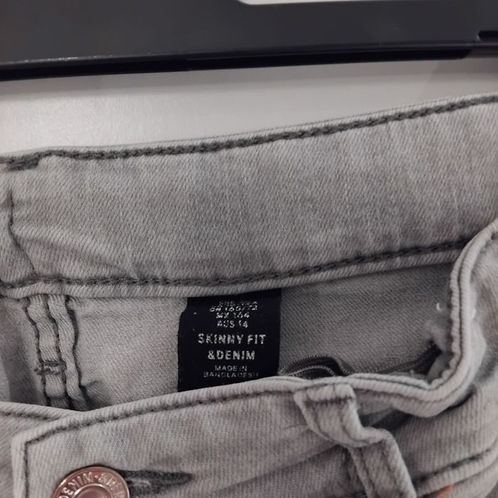 Spodnie jeansowe skinny fit 164 cm